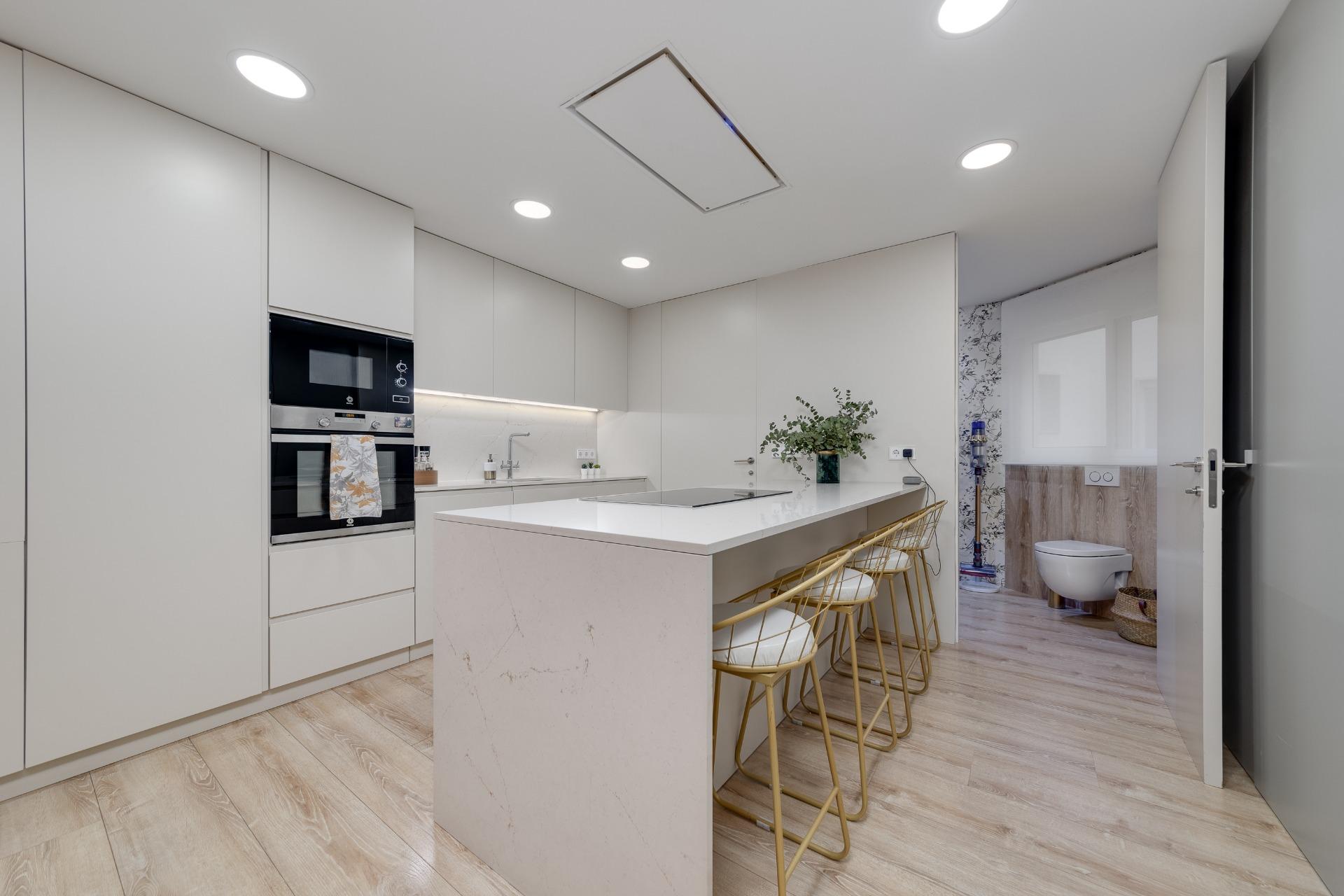 Garden in apartment for sale in Torrevieja