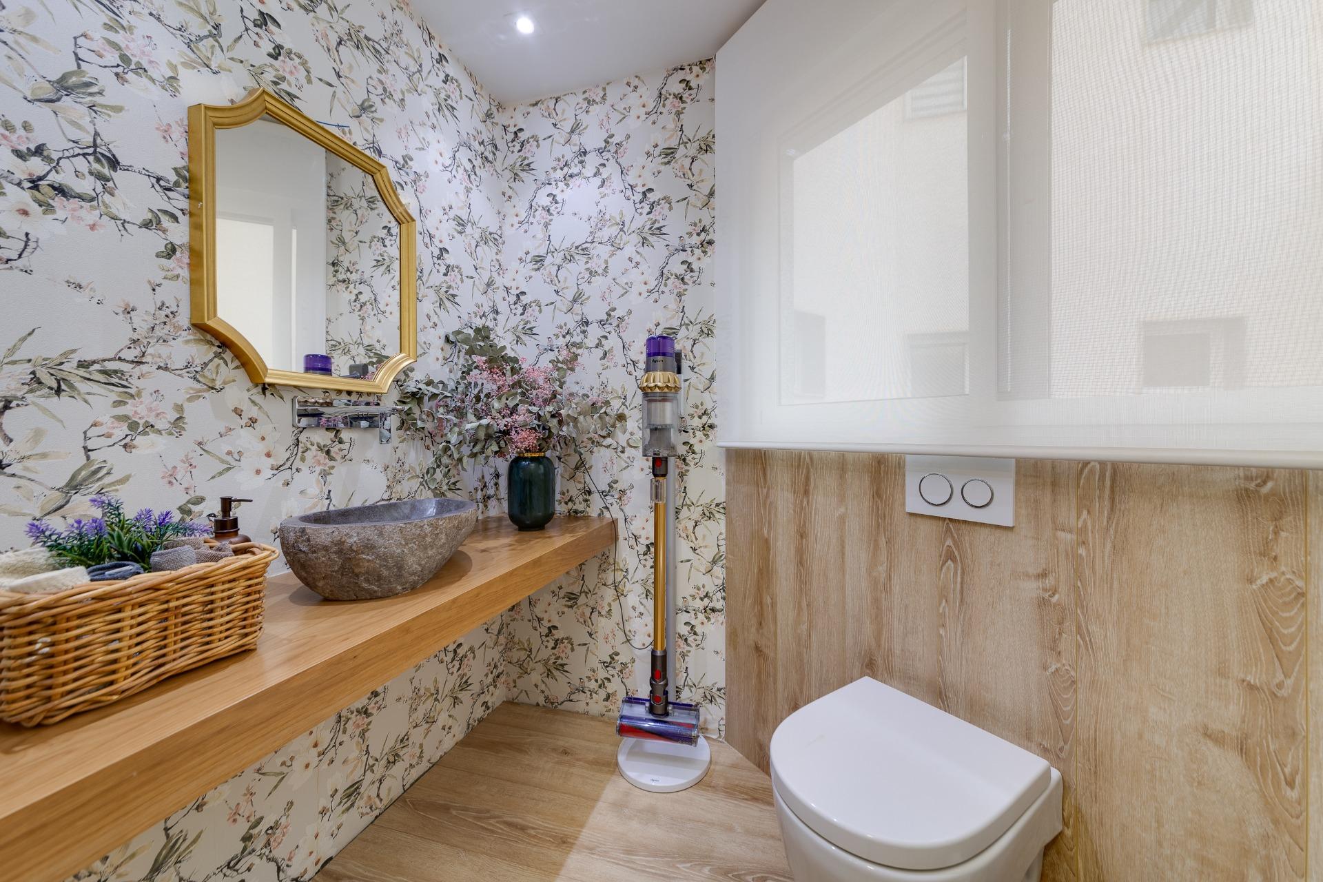 Bathroom in apartment for sale in Torrevieja