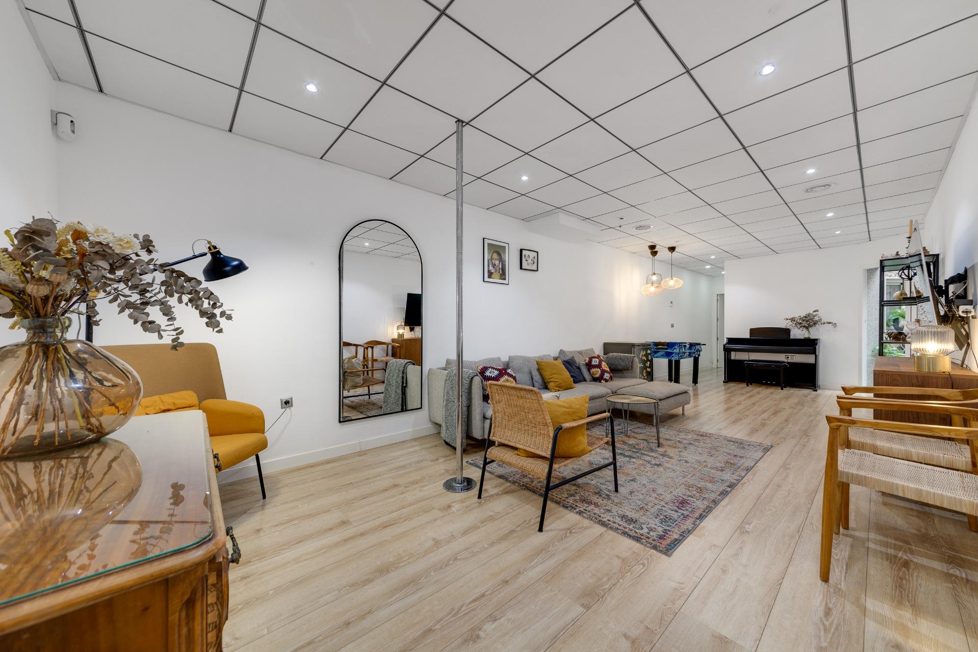 Terrace in apartment for sale in Torrevieja