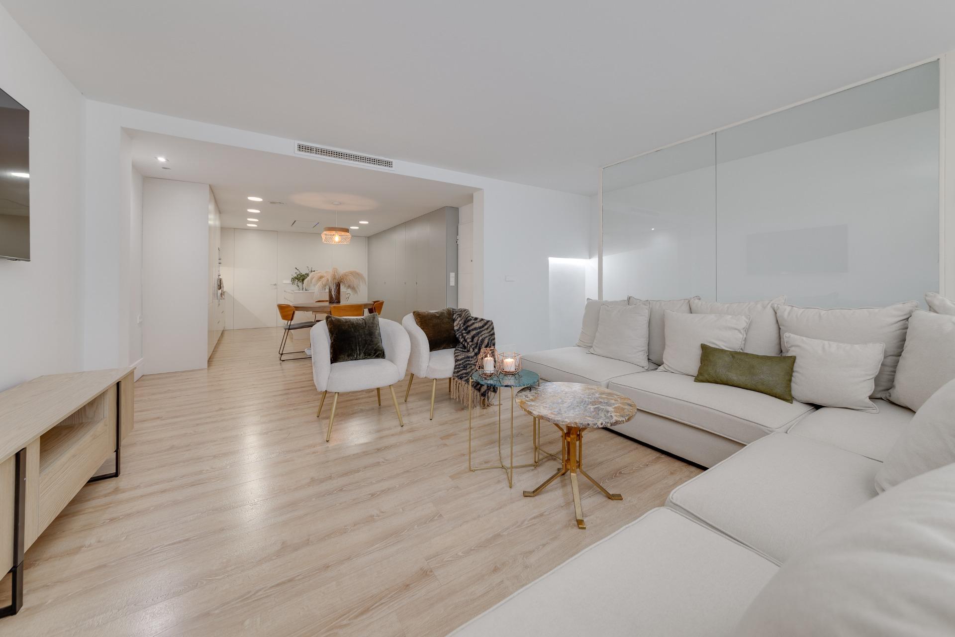 Garden in apartment for sale in Torrevieja