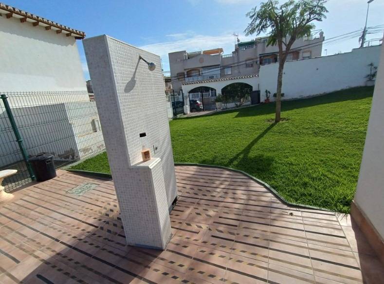 Bathroom in apartment for sale in Torrevieja