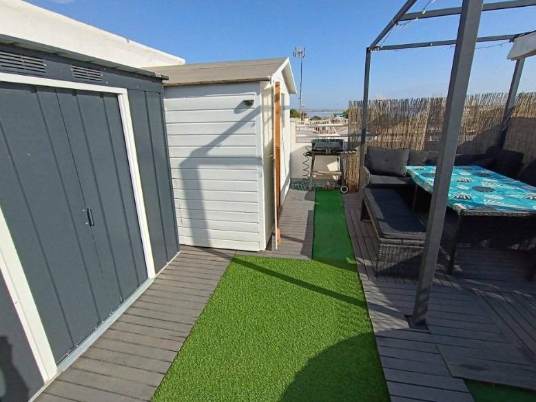 Terrace in apartment for sale in Torrevieja