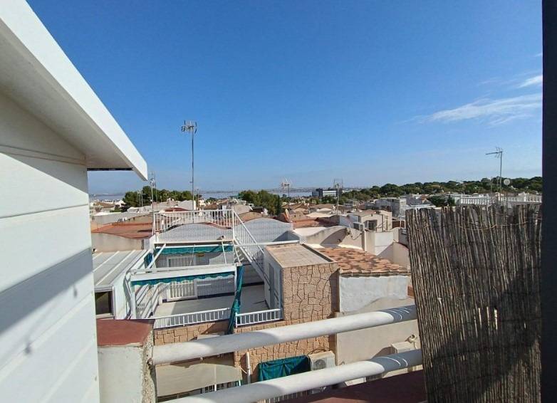 Dining area in apartment for sale in Torrevieja