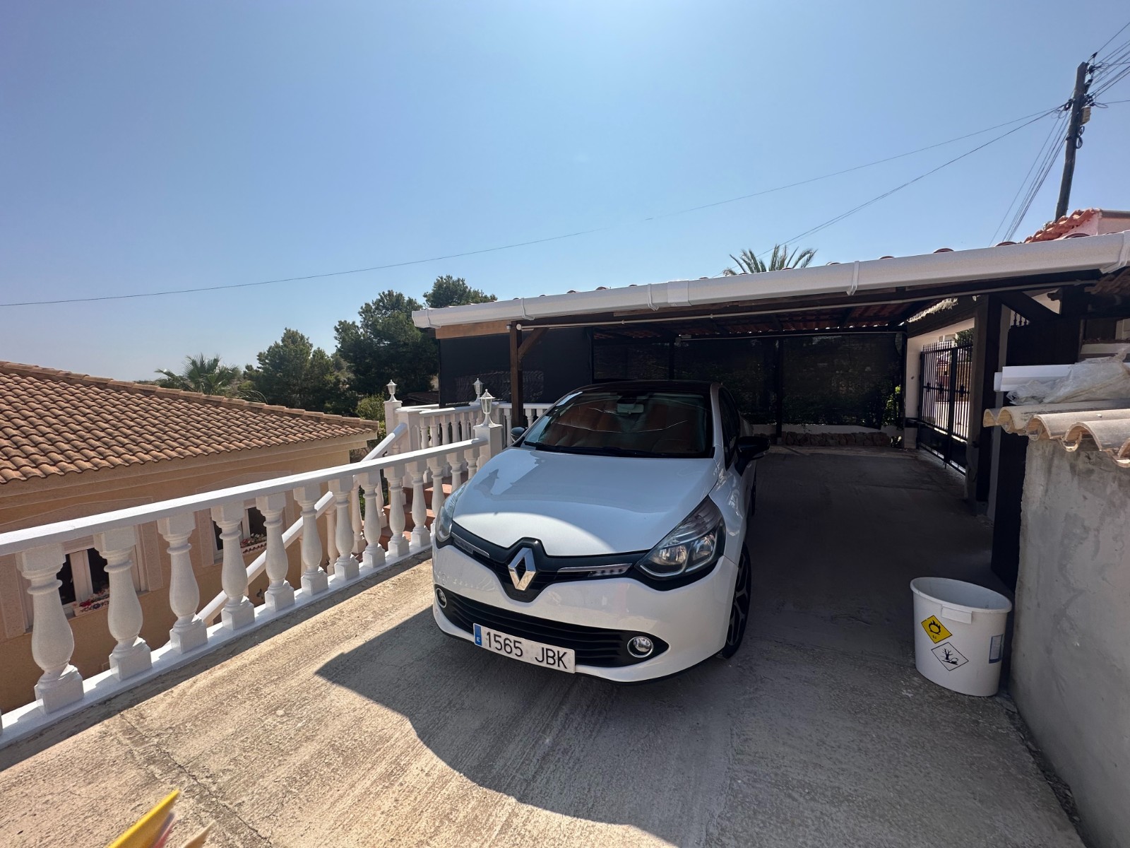 Living room in villa for sale in Algorfa