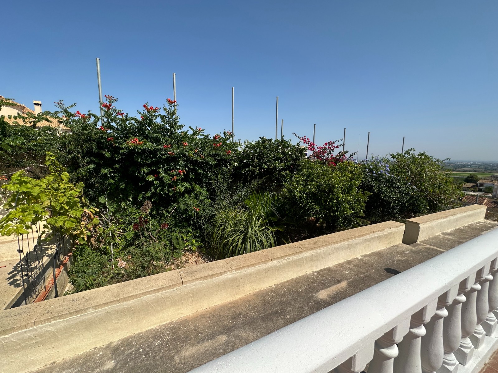 Master bedroom in villa for sale in Algorfa