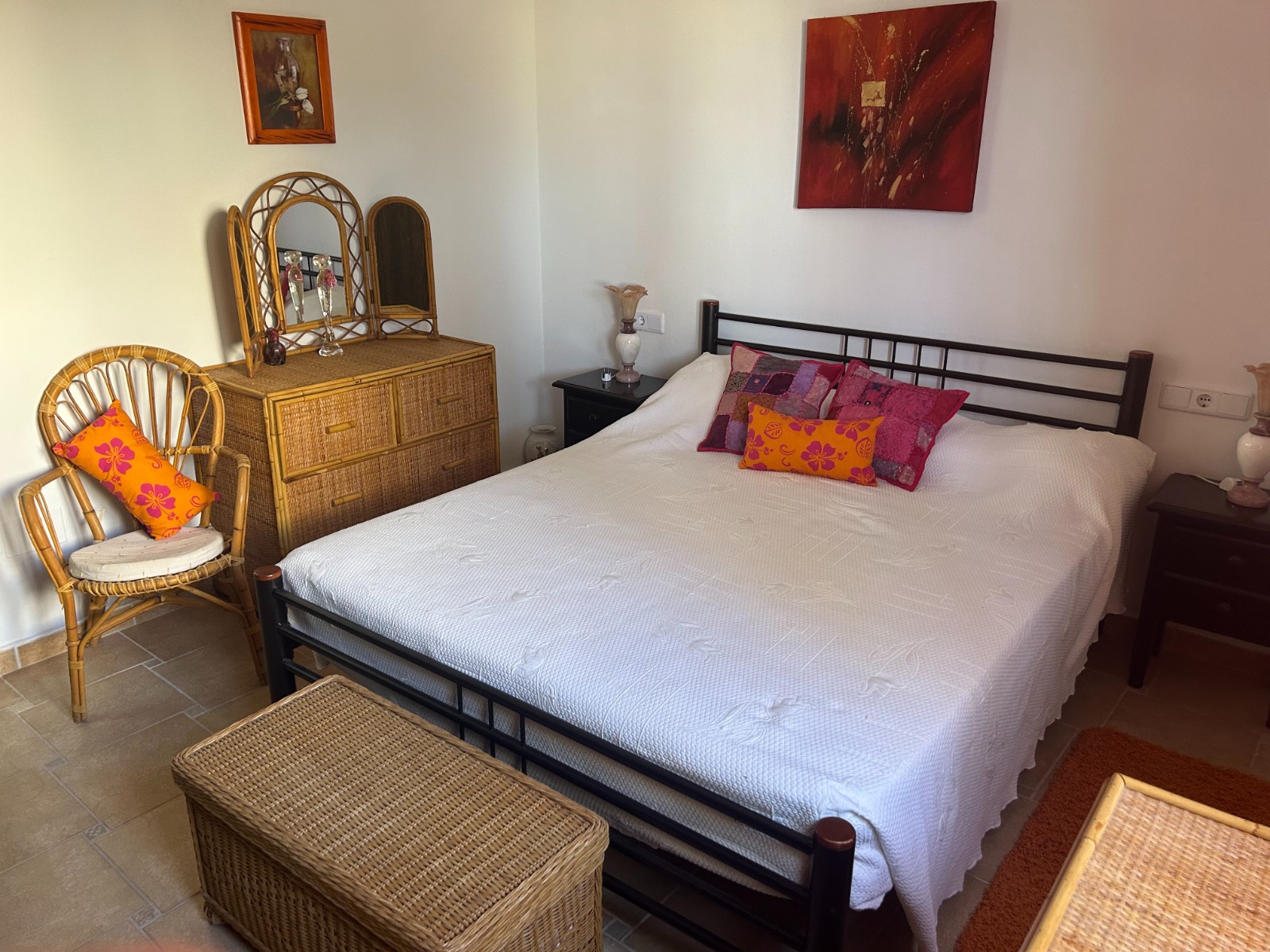 Living room in villa for sale in Algorfa