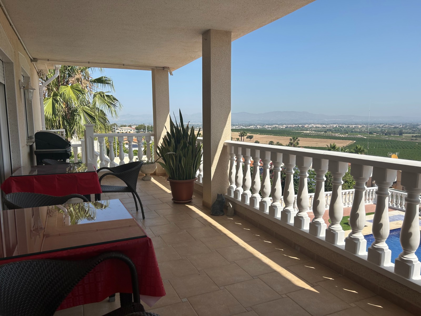 Pool area in villa for sale in Algorfa
