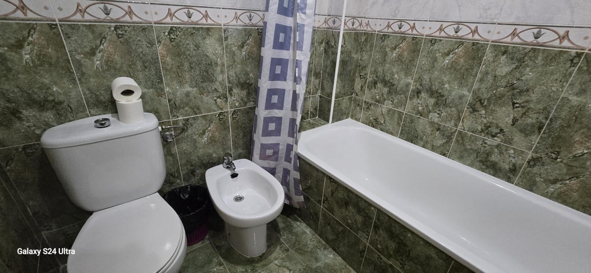 Bedroom in apartment for sale in Torrevieja