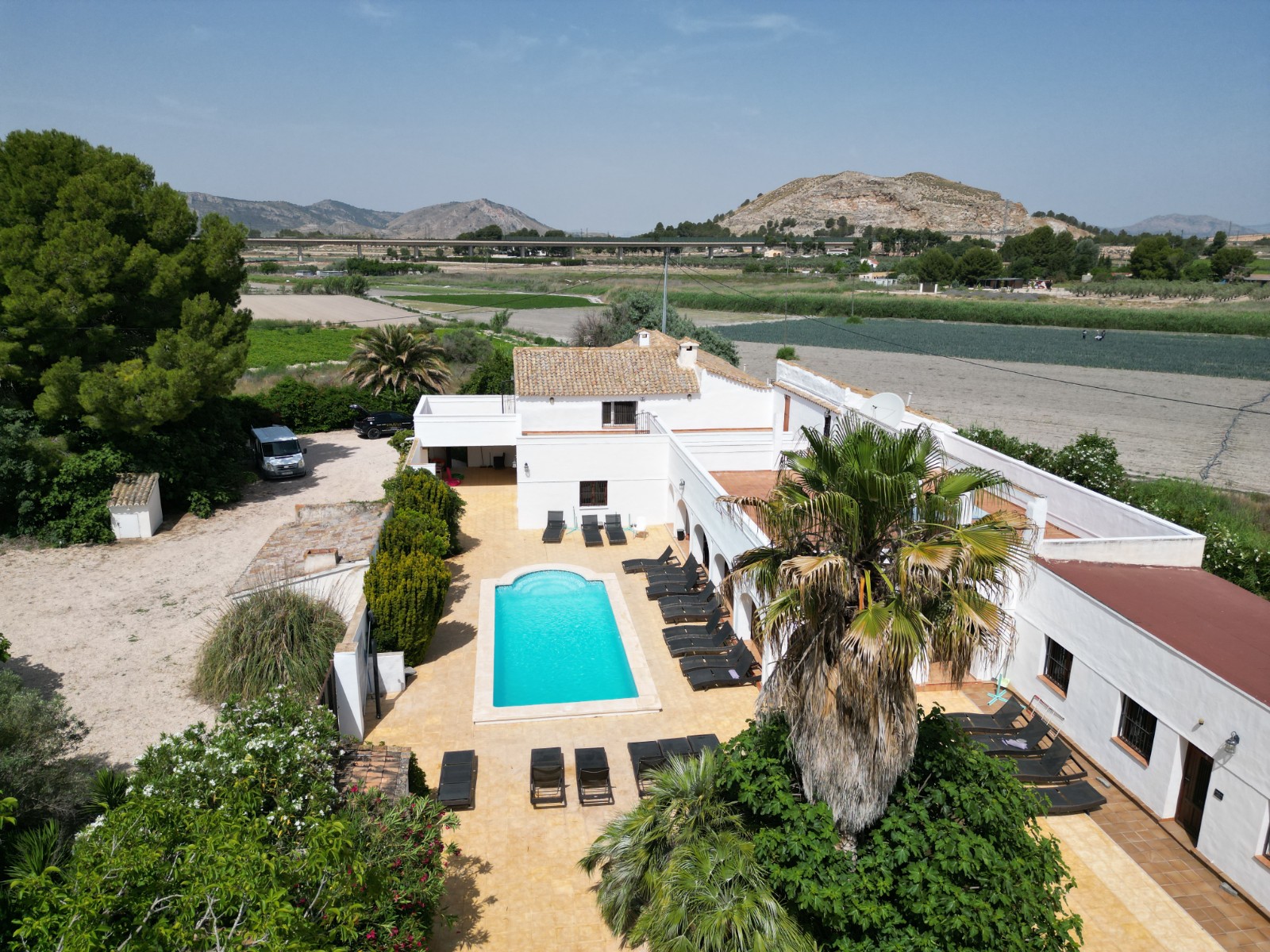 Dining area in villa for sale in Villena