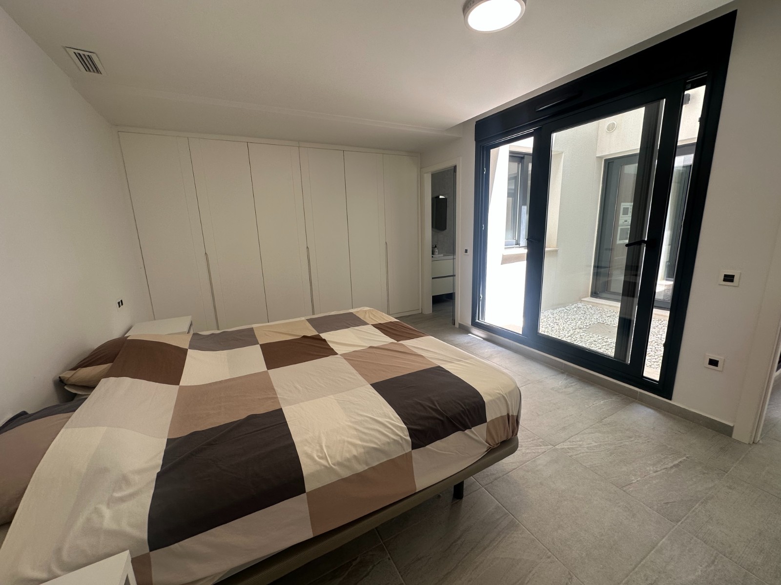 Exterior view in villa for sale in San Miguel de Salinas