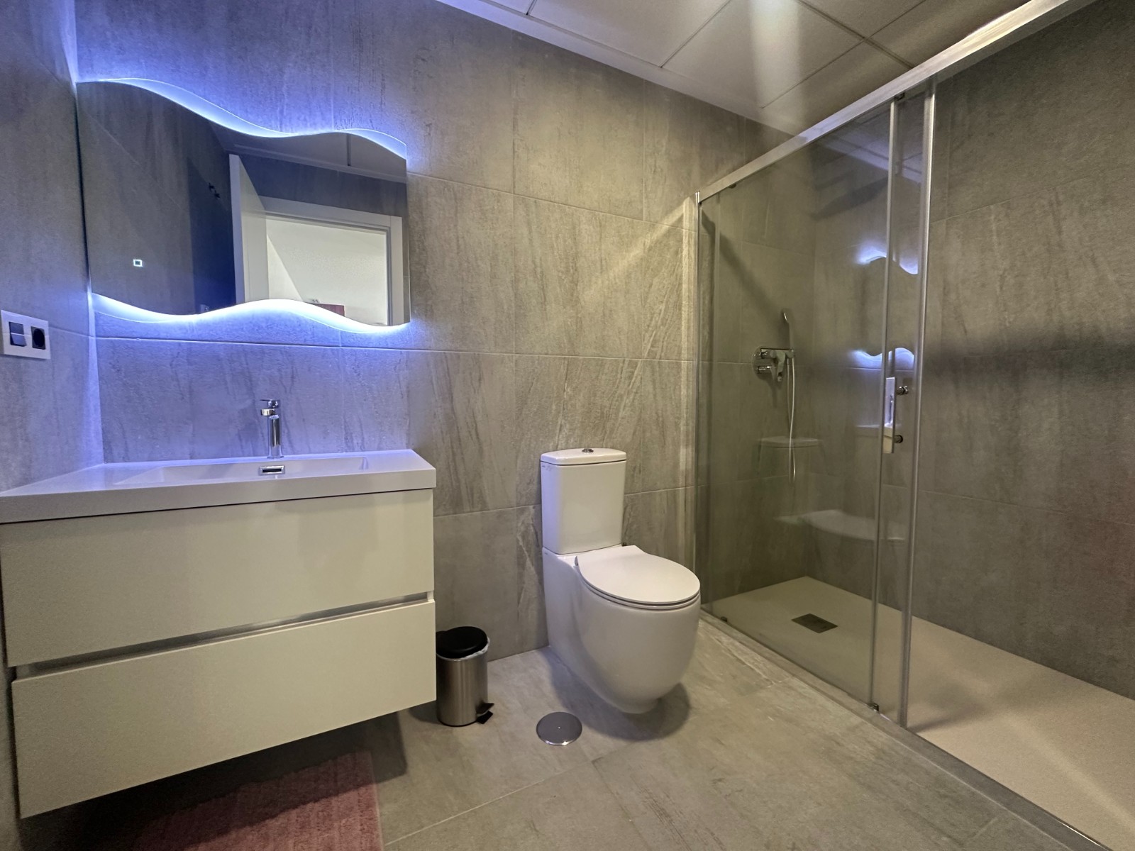 Bedroom in villa for sale in San Miguel de Salinas