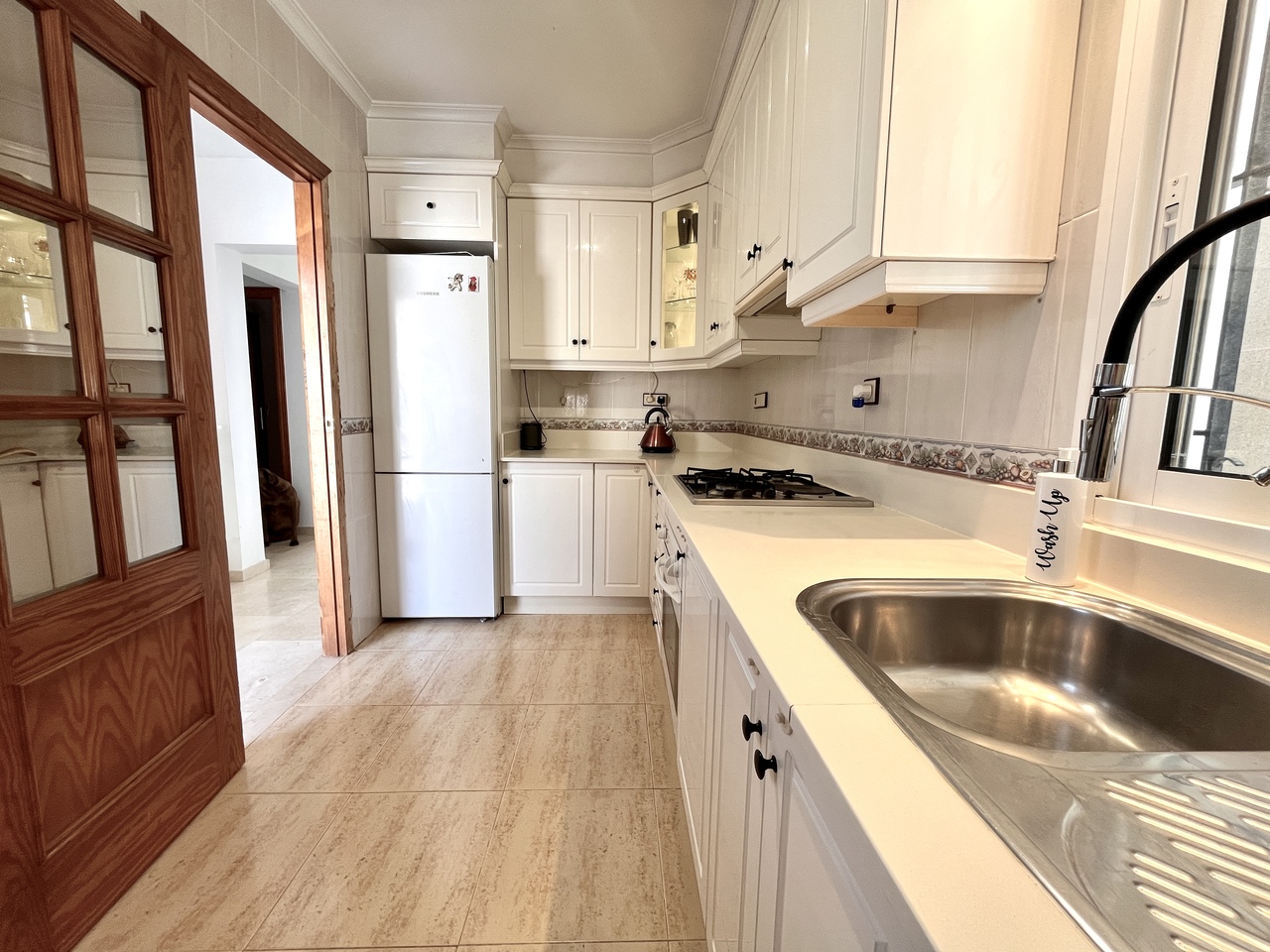 Exterior view in villa for sale in San Miguel de Salinas