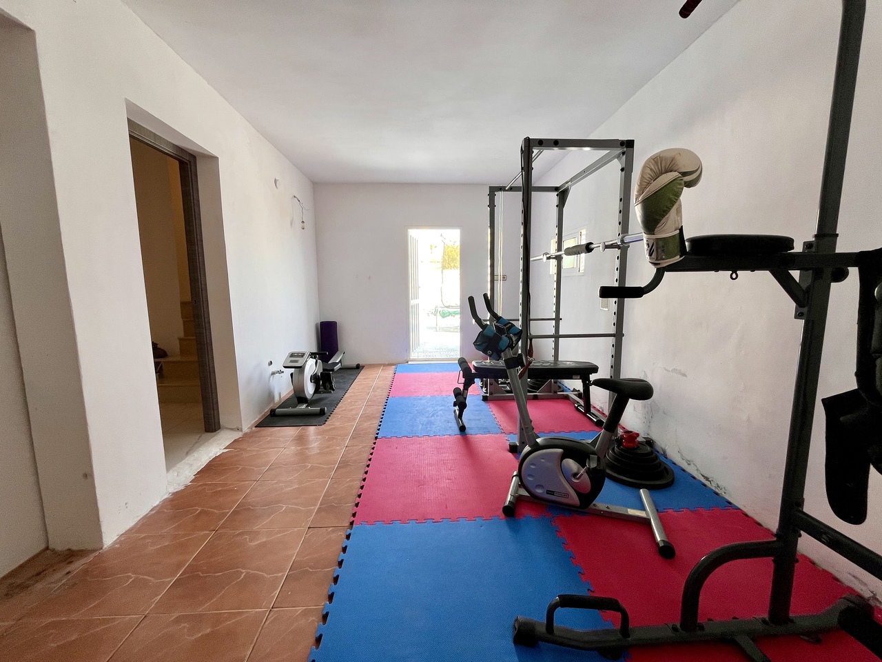 Exterior view in villa for sale in San Miguel de Salinas