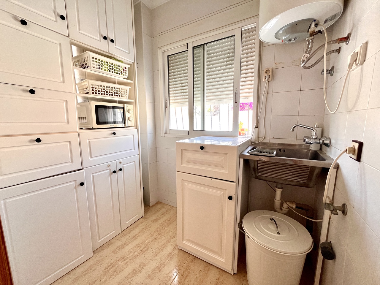 Bedroom in villa for sale in San Miguel de Salinas