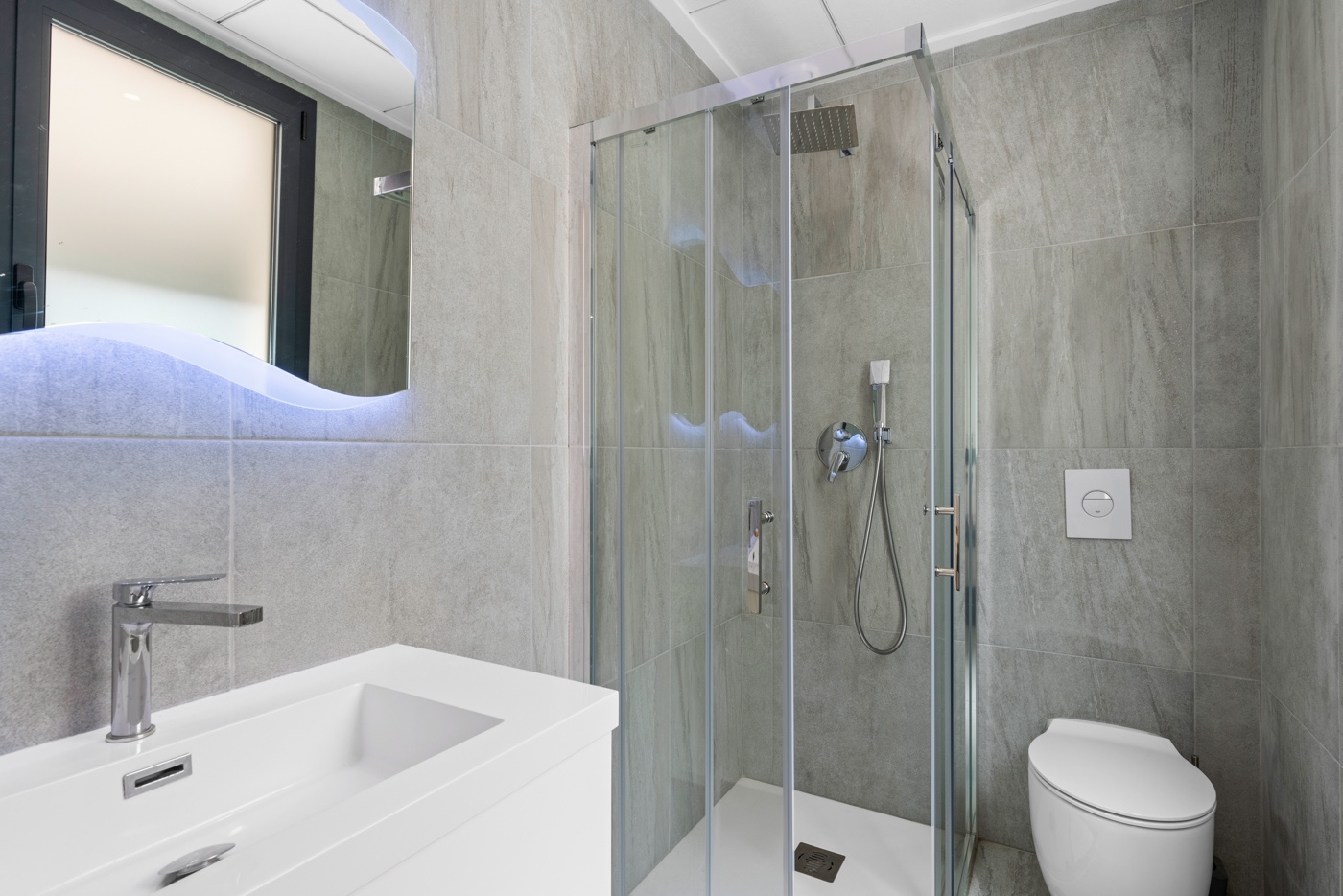 Bedroom in villa for sale in San Miguel de Salinas