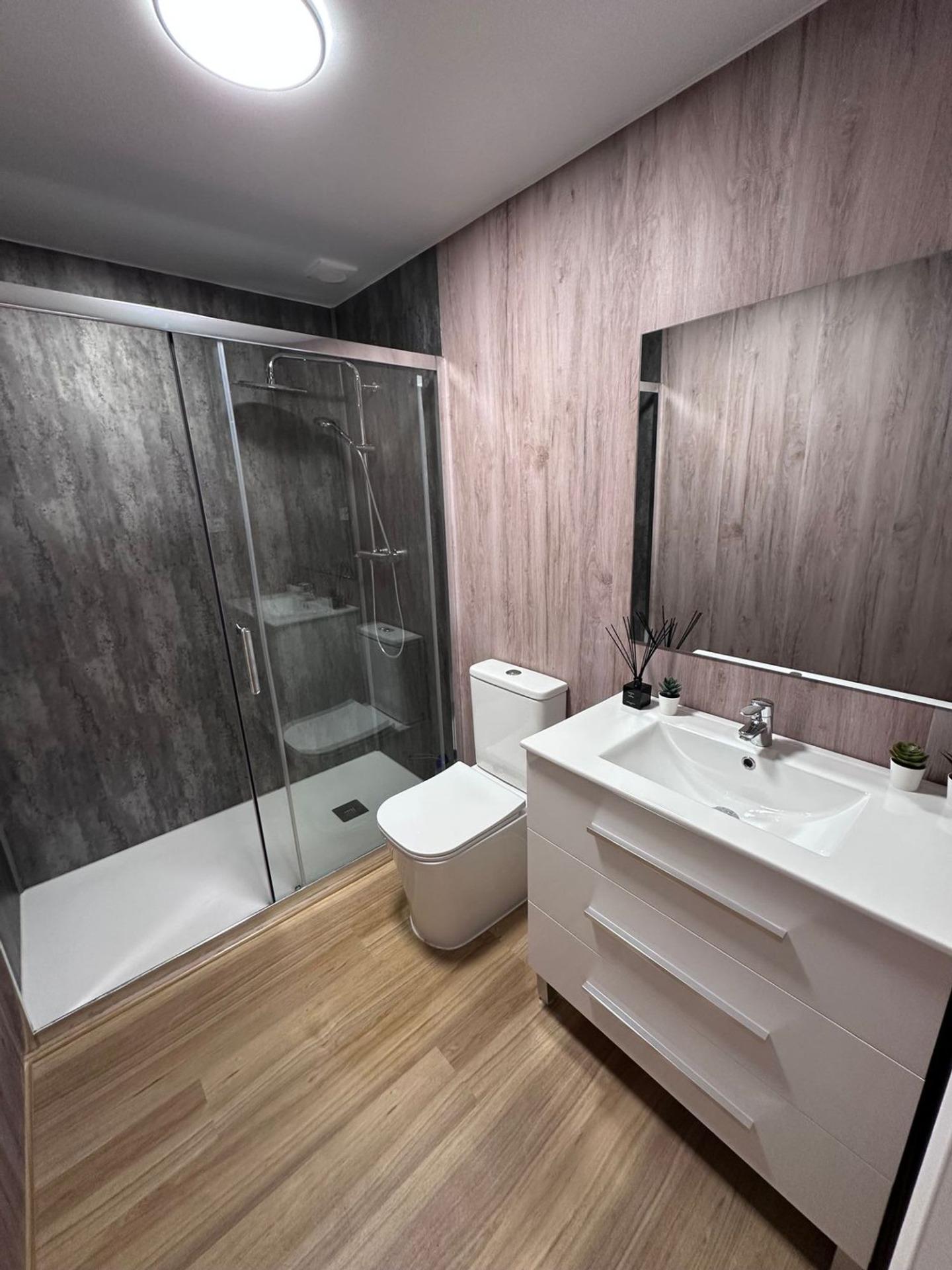 Bathroom in apartment for sale in Torrevieja