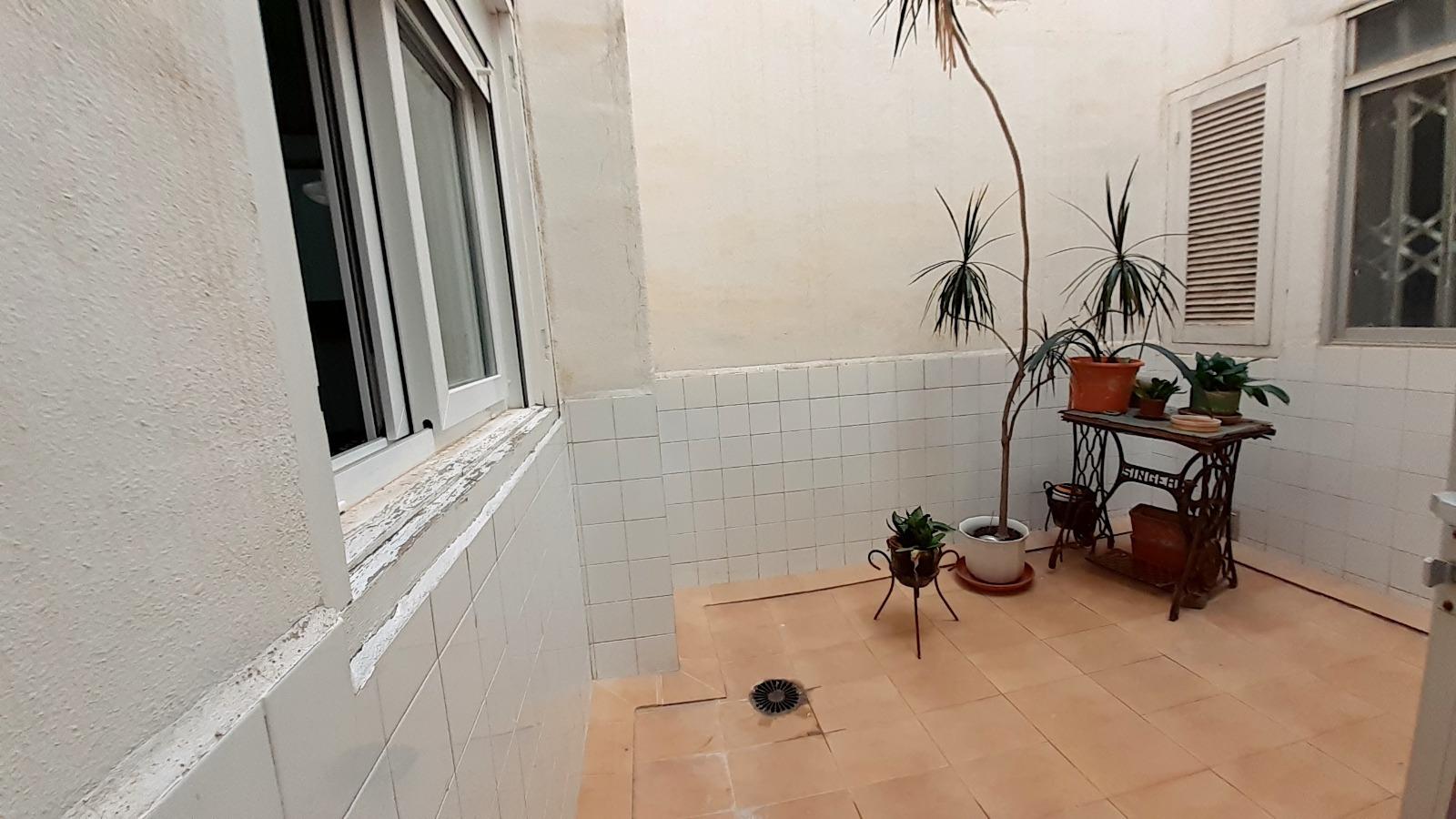 Master bedroom in apartment for sale in Torrevieja