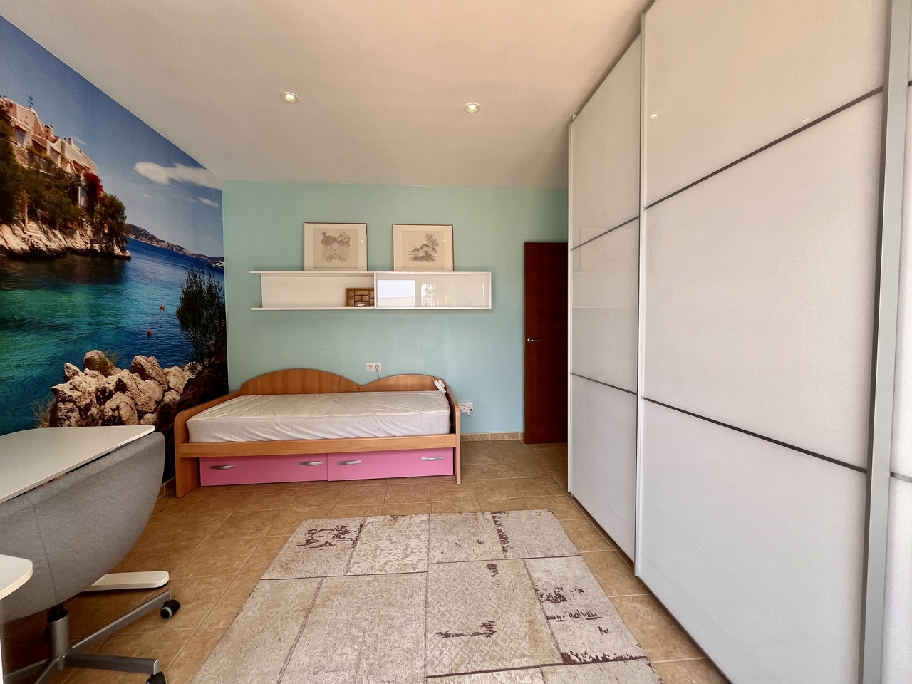 Garden in villa for sale in La Zenia