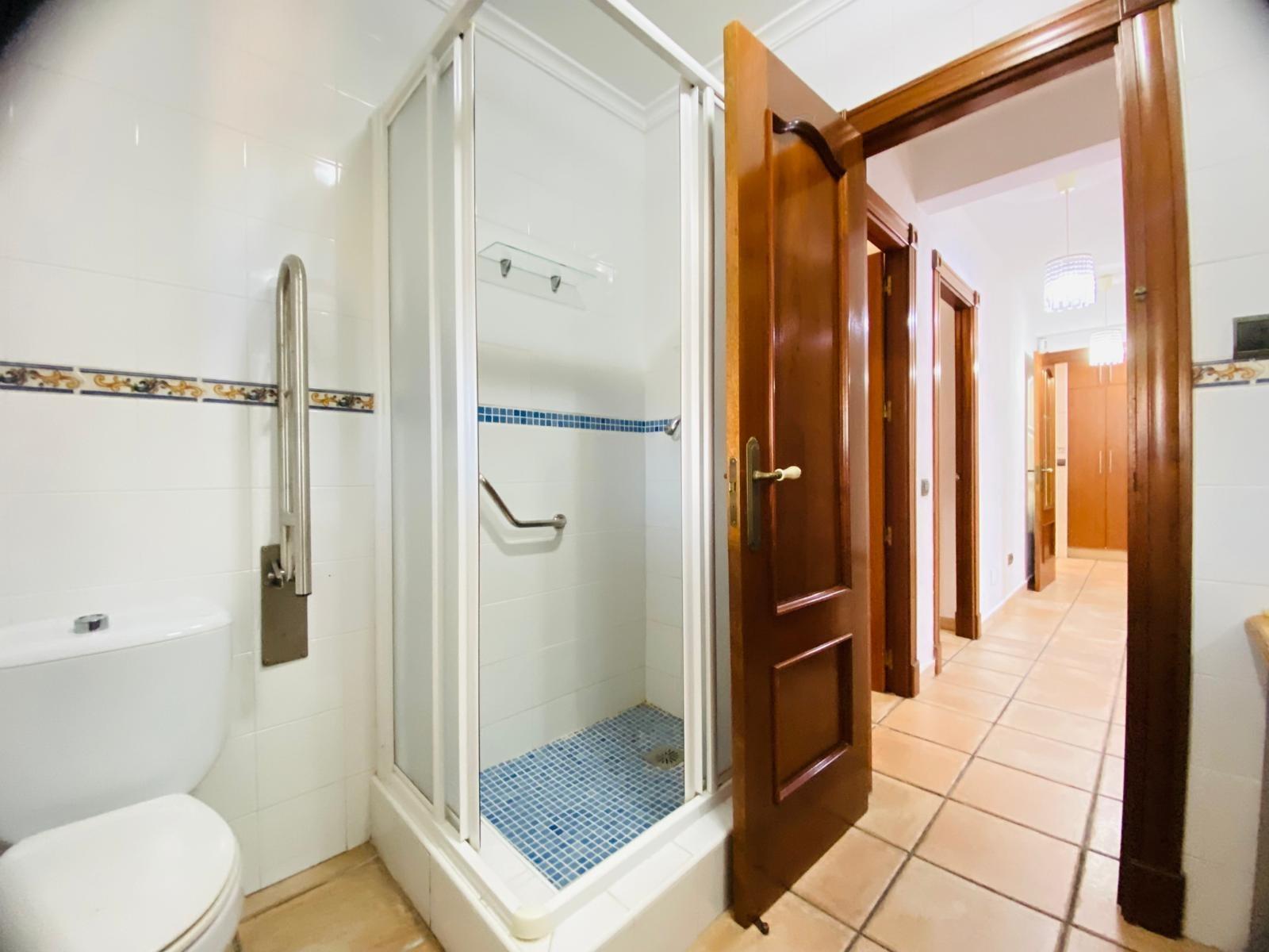 Kitchen in villa for sale in Orihuela Costa