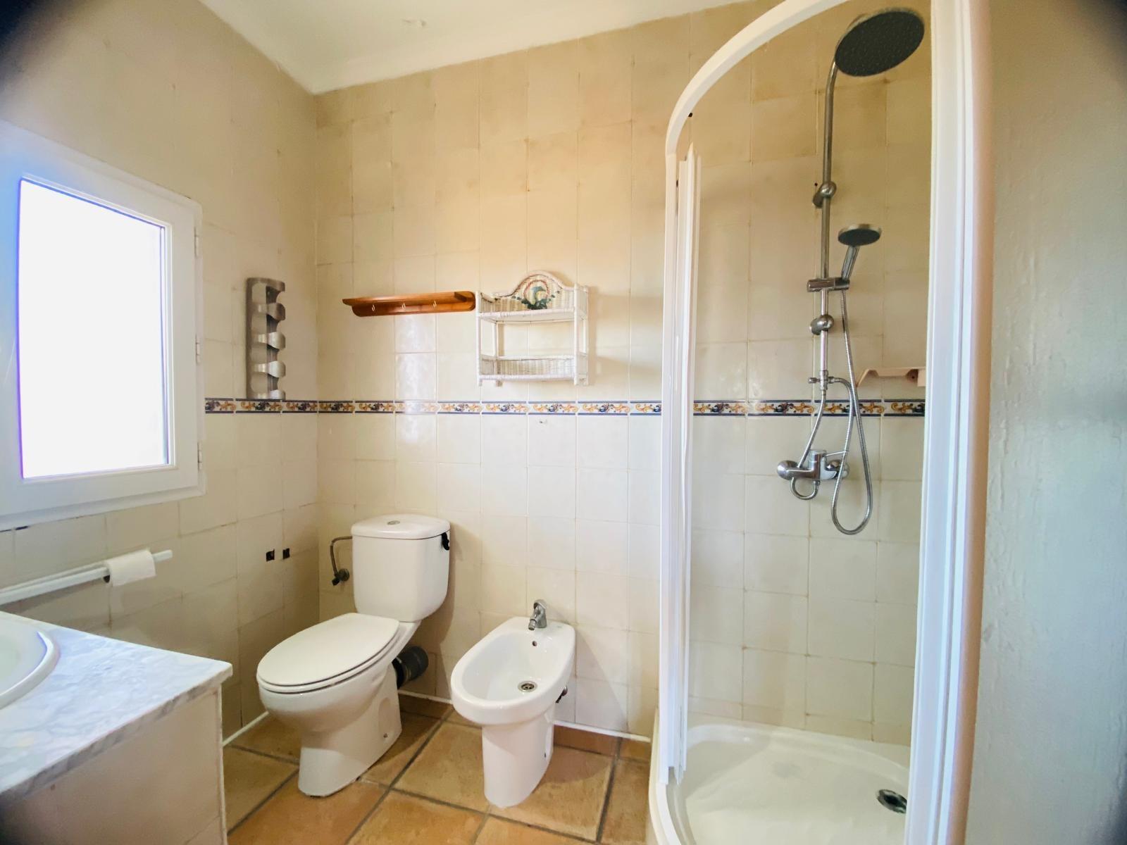 Bathroom in villa for sale in Orihuela Costa