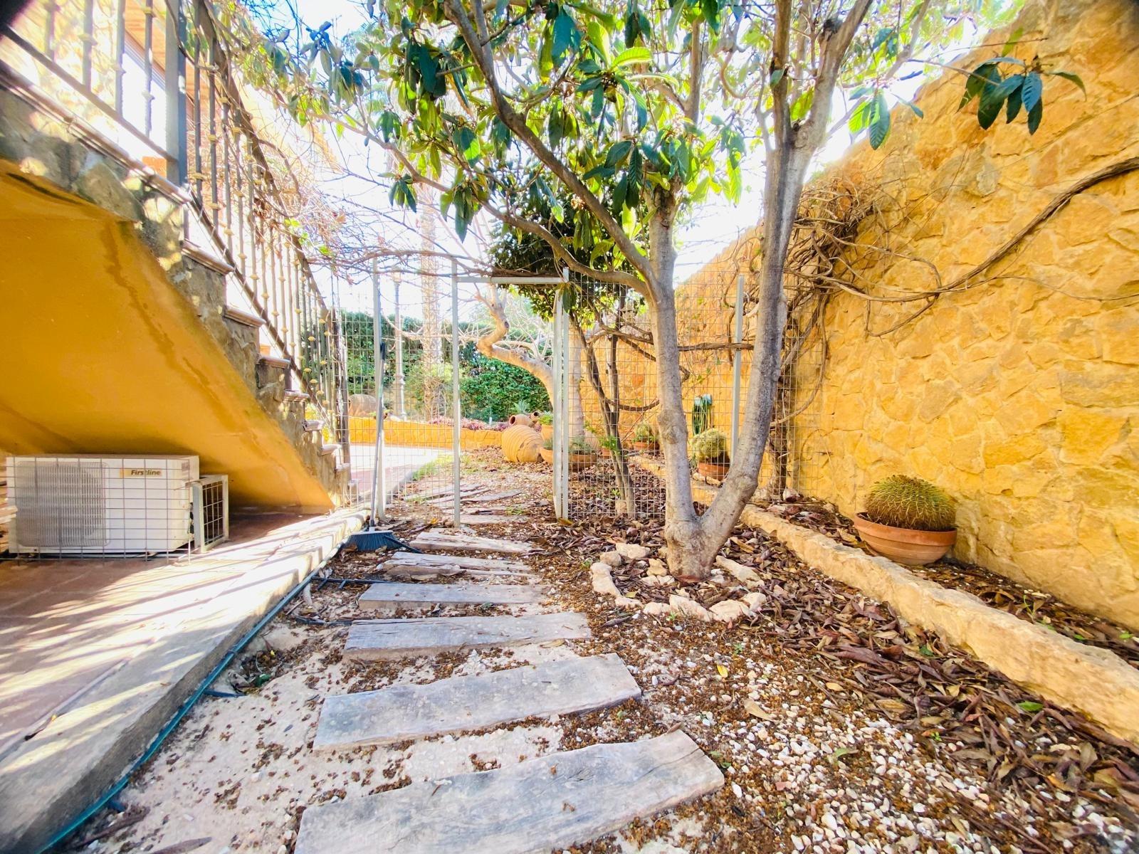 Living room in villa for sale in Orihuela Costa