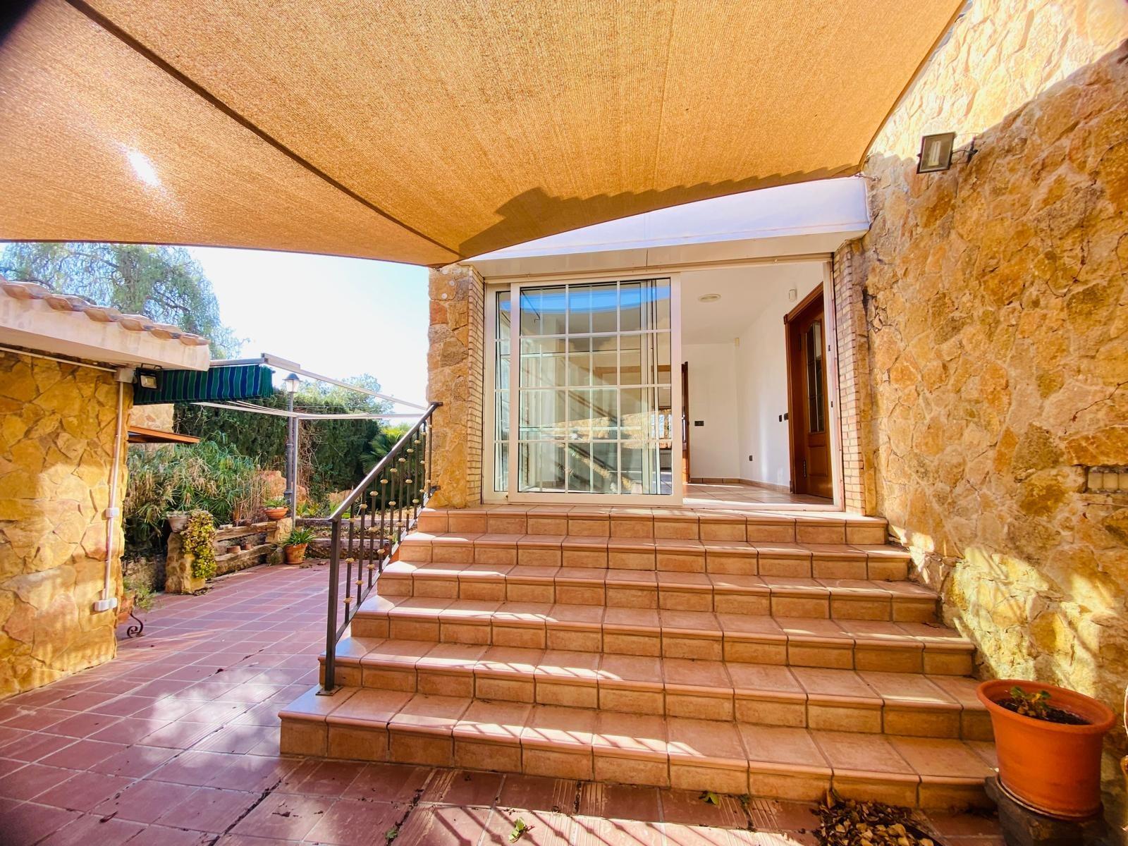 Pool area in villa for sale in Orihuela Costa