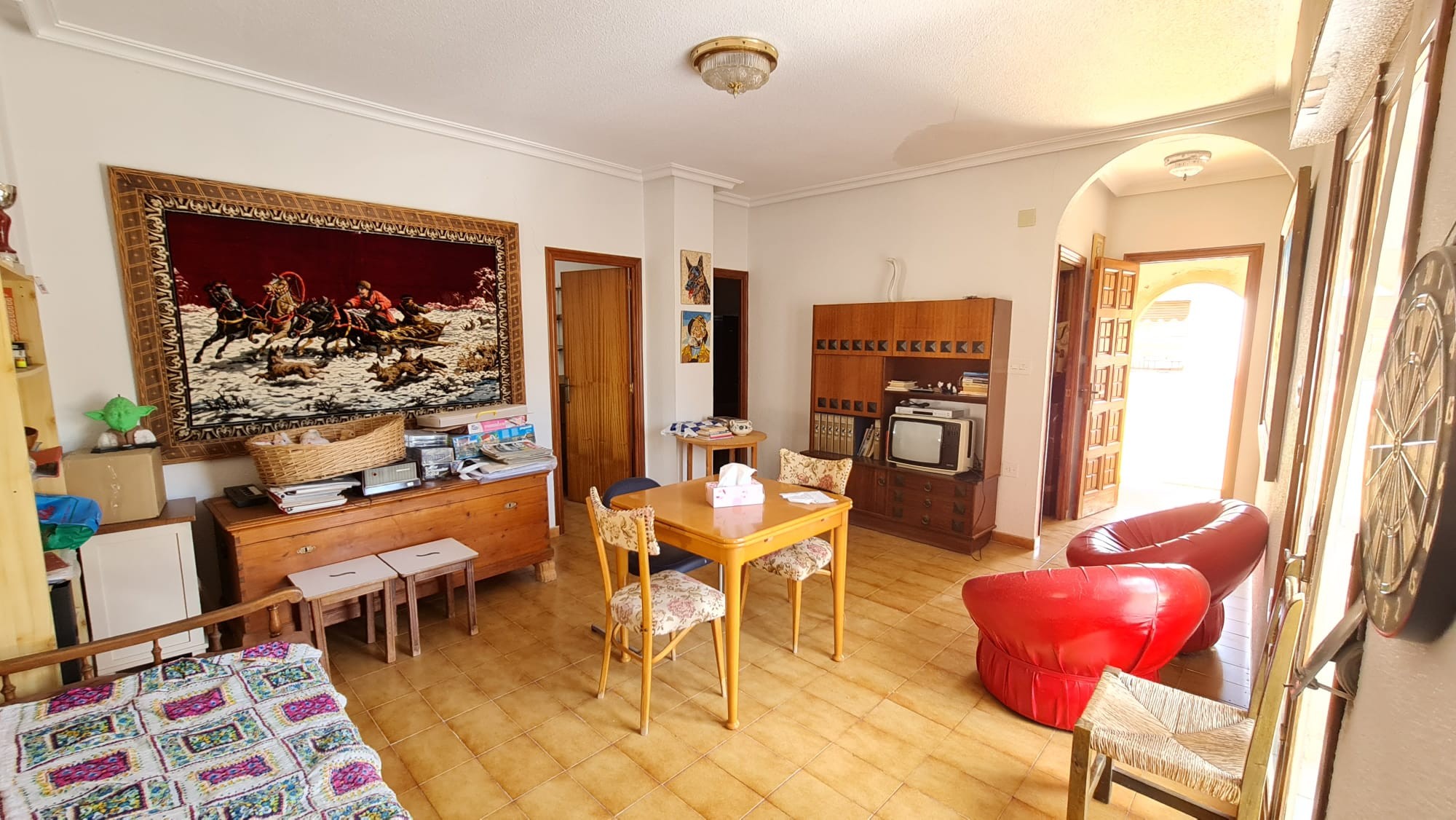 Master bedroom in villa for sale in Monóvar/Monóver
