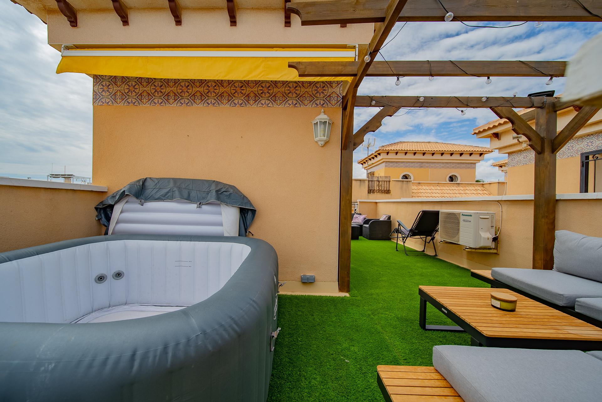 Garden in terraced for sale in Orihuela Costa