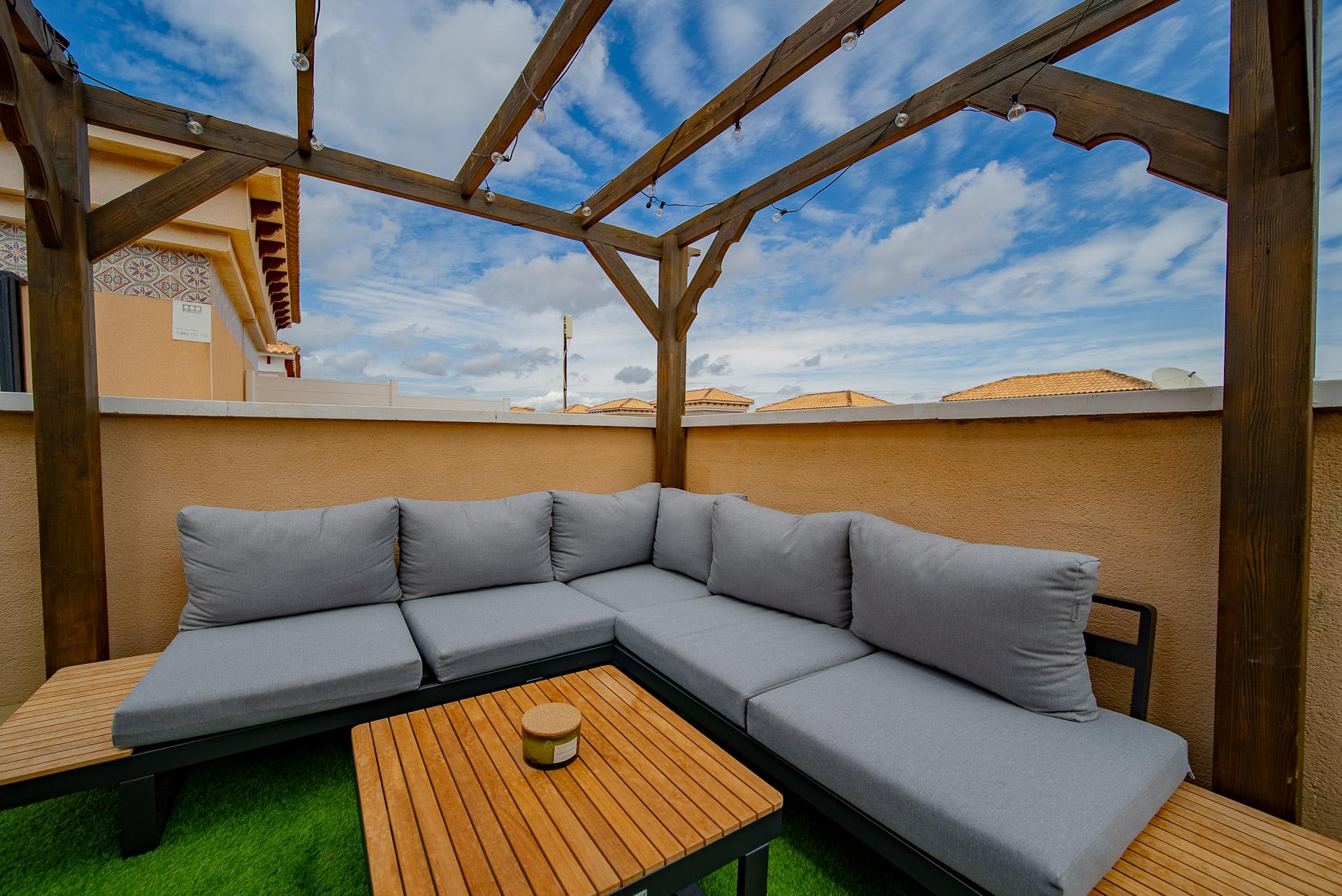 Dining area in terraced for sale in Orihuela Costa