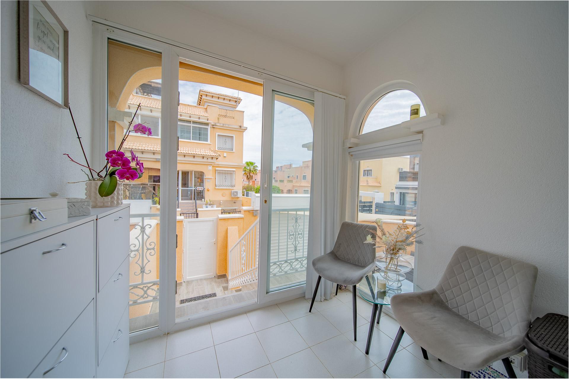 Bedroom in terraced for sale in Orihuela Costa