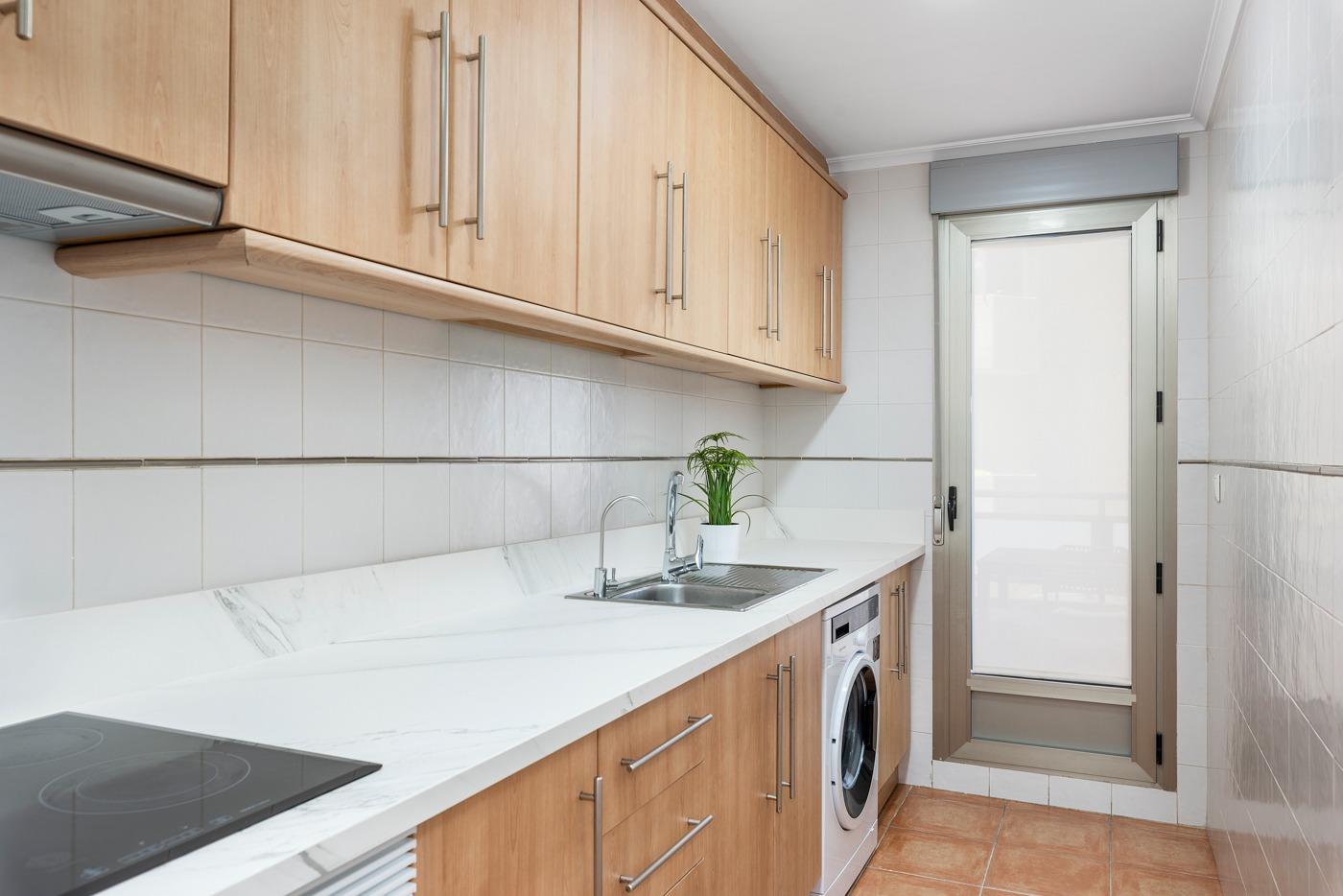 Bedroom in apartment for sale in Guardamar del Segura
