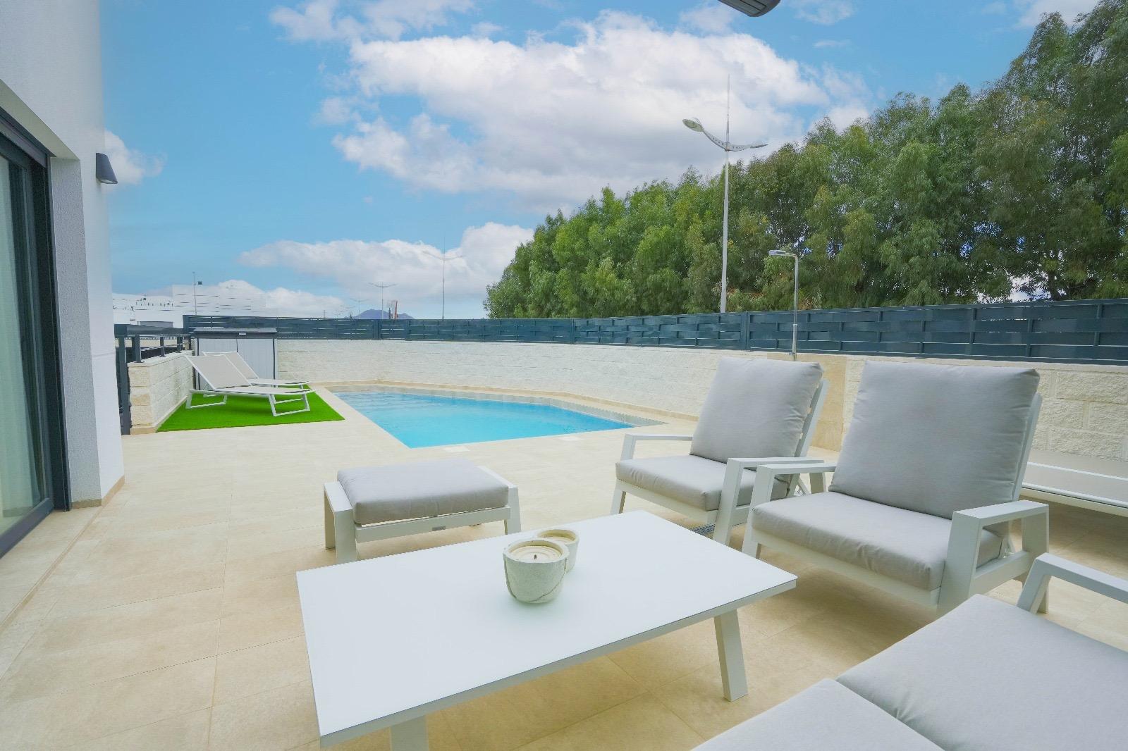 Exterior view in villa for sale in Dolores