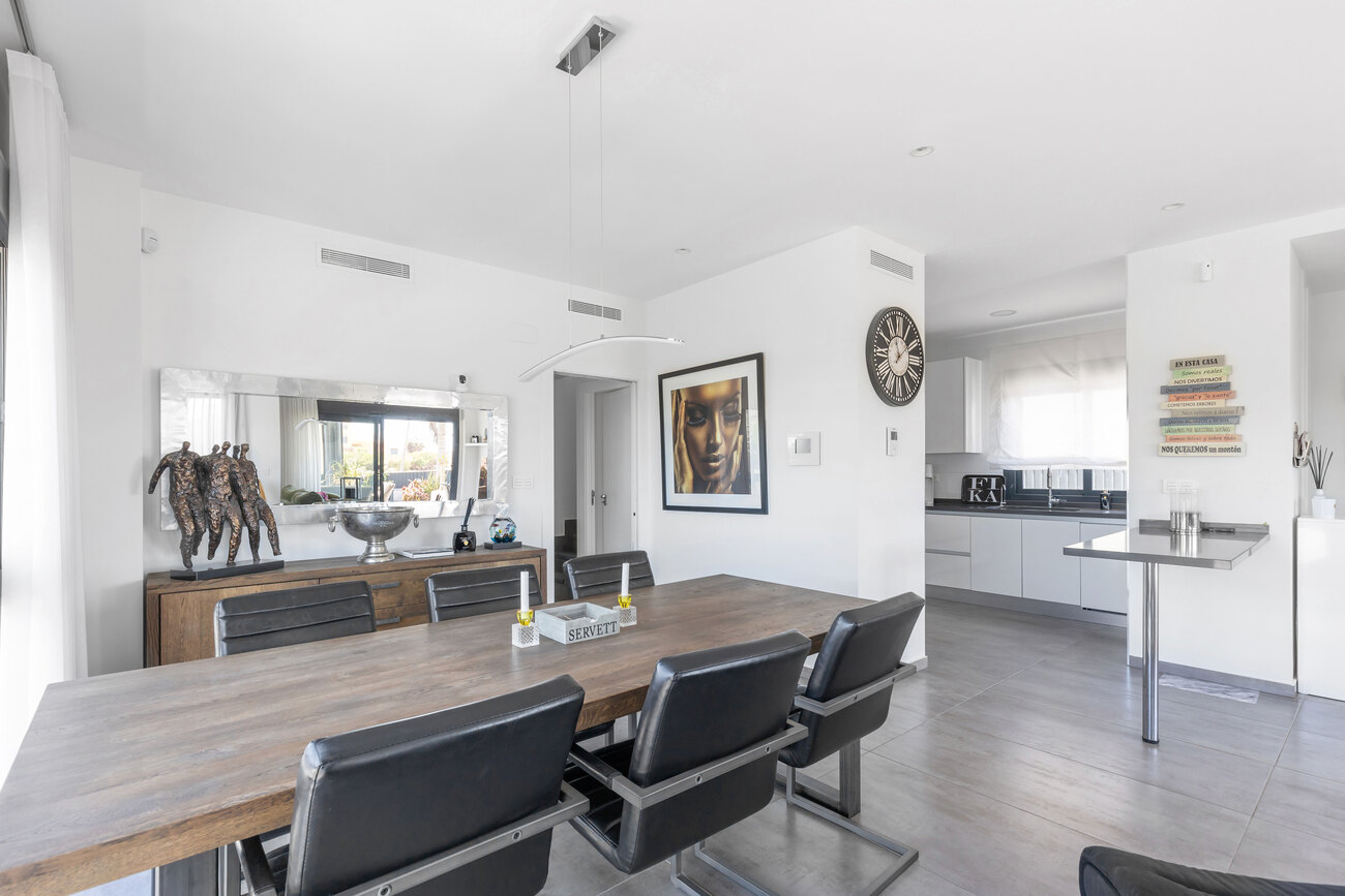 Exterior view in villa for sale in Torrevieja