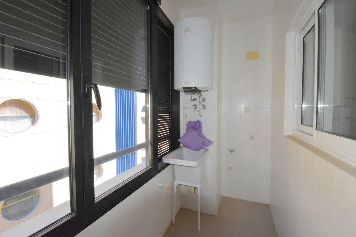 Kitchen in apartment for sale in Torrevieja