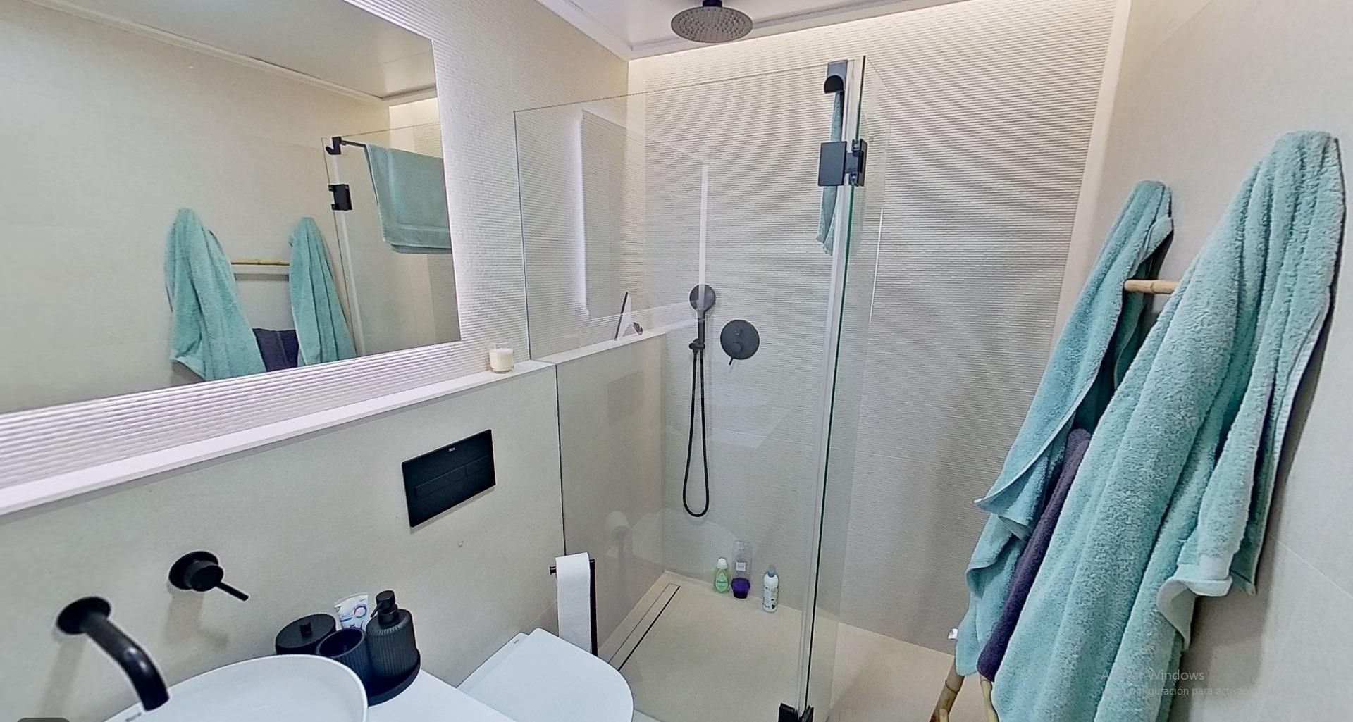 Bathroom in bungalow for sale in Pilar de La Horadada