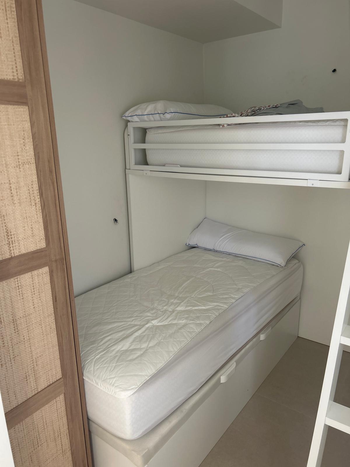 Master bedroom in bungalow for sale in Pilar de La Horadada