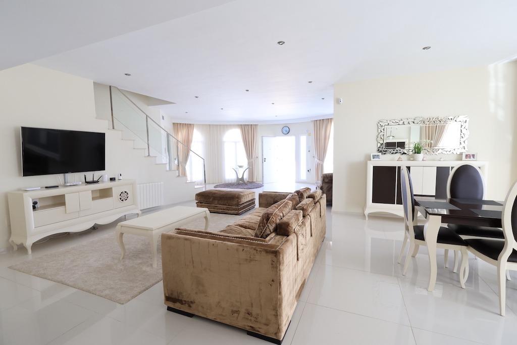 Master bedroom in villa for sale in Ciudad Quesada