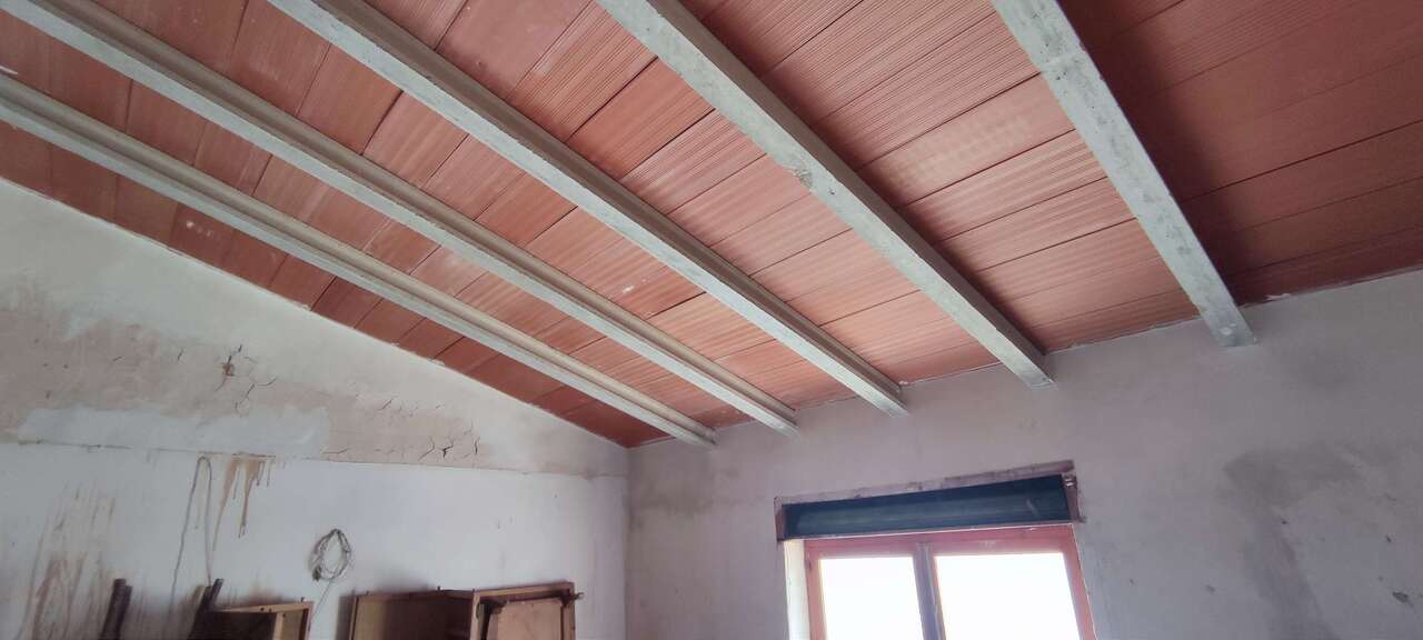 Opportunity Knocks: Renovation Project in the Charming Village of Raspay – Just 10 Minutes from Pino