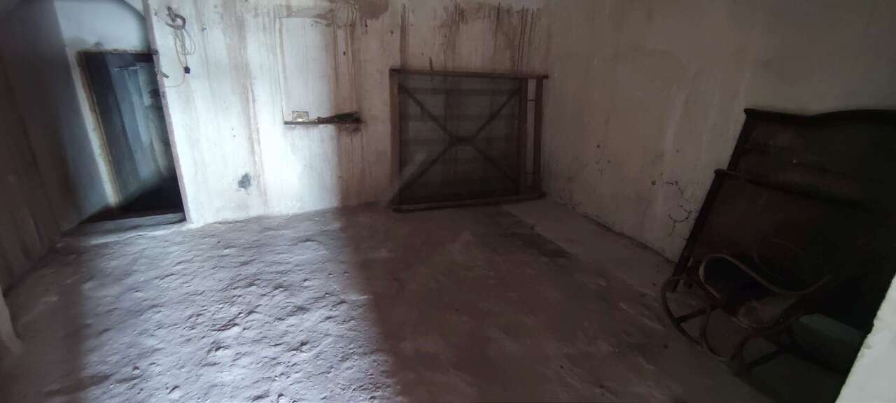 Opportunity Knocks: Renovation Project in the Charming Village of Raspay – Just 10 Minutes from Pino