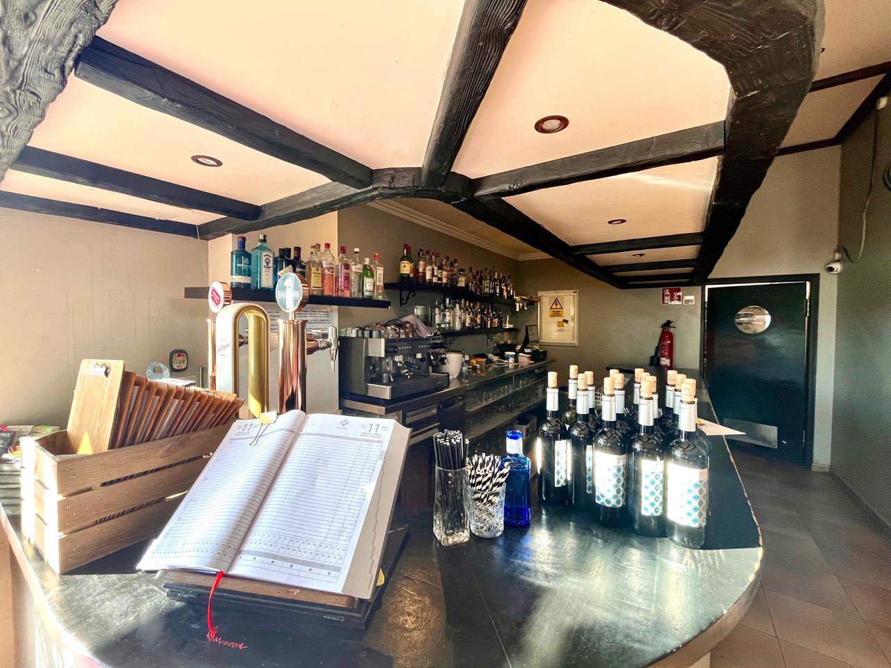 Kitchen in commercial for sale in Guardamar del Segura
