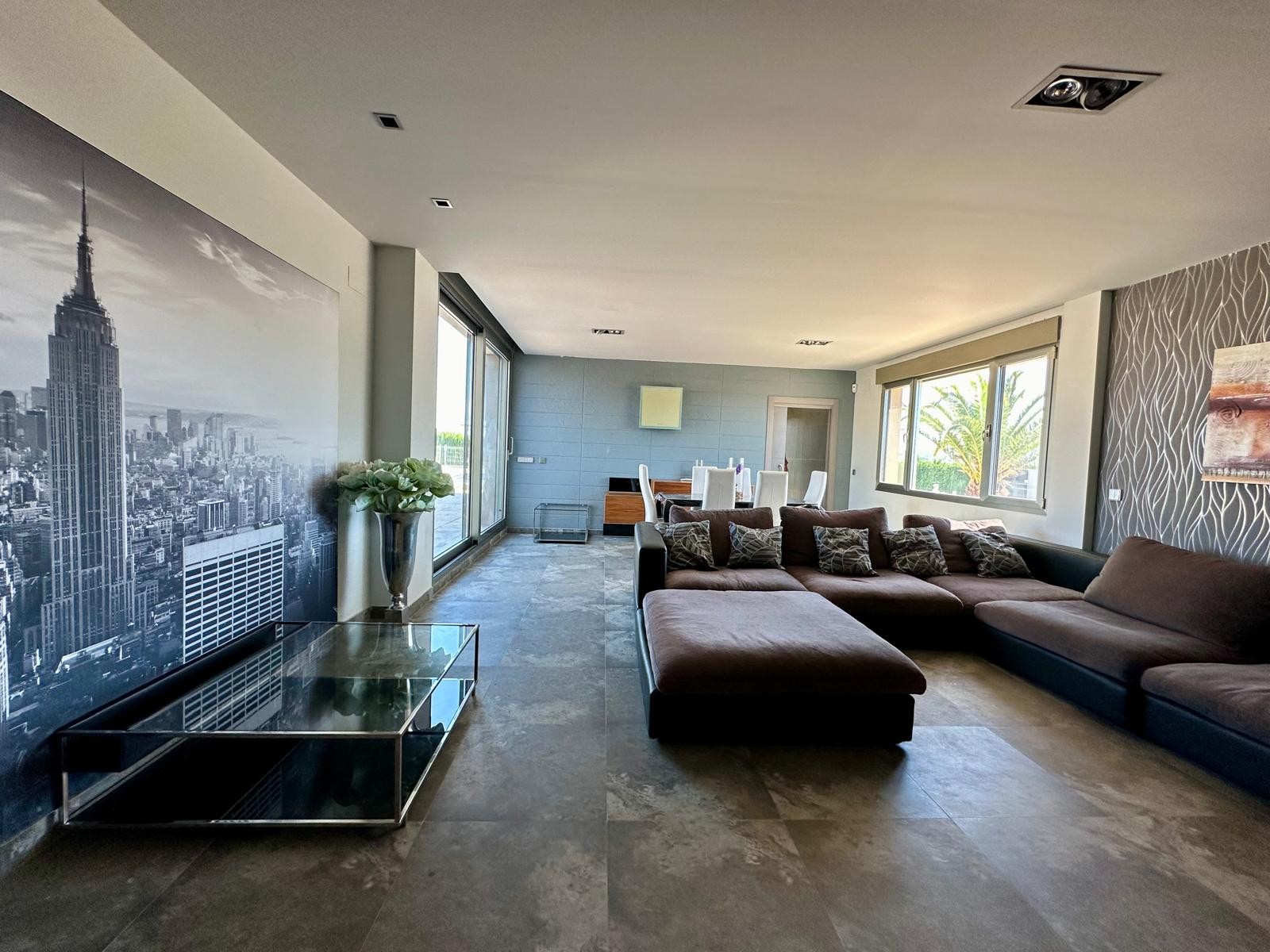 Garden in villa for sale in Yecla