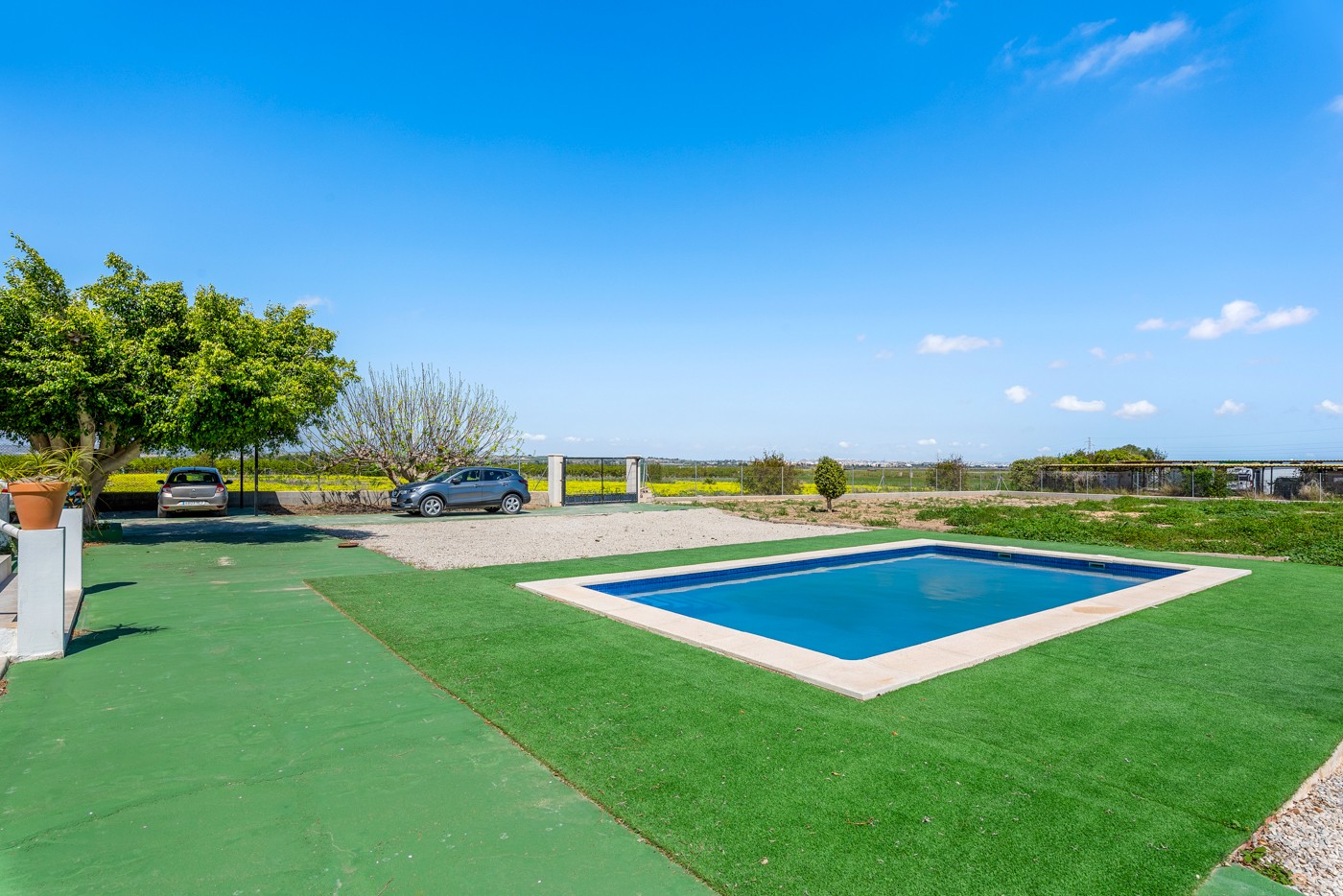Bedrooms: 6, Bathrooms: 3, Villa in Los Montesinos, Alicante, Spain