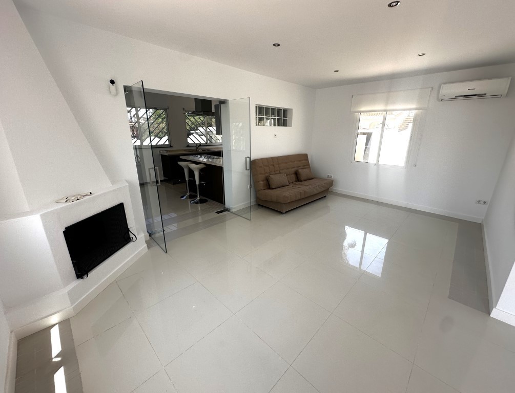 Pool area in villa for sale in Ciudad Quesada