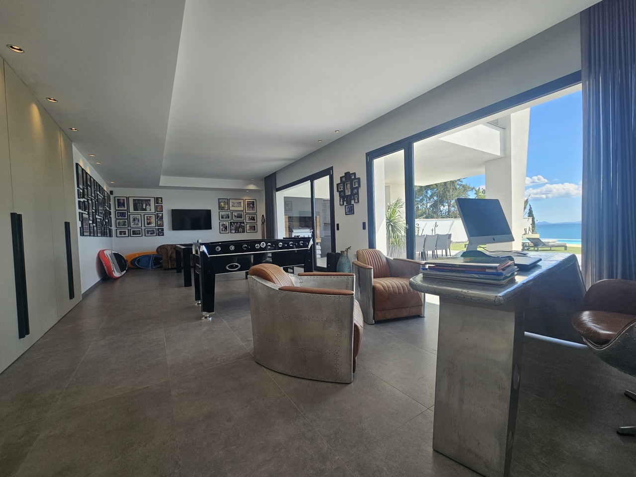 Garden in villa for sale in Cabo Roig
