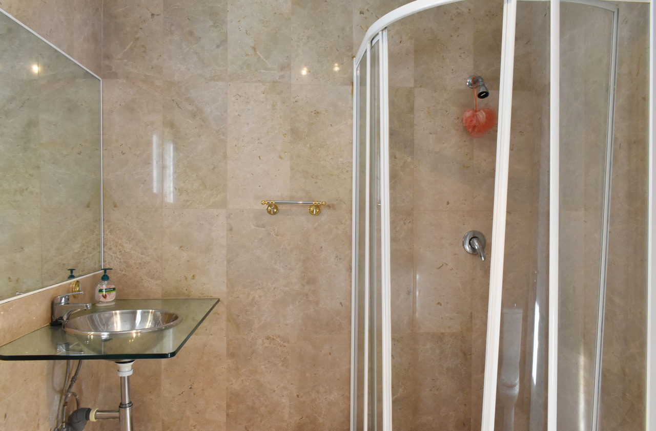 Master bedroom in villa for sale in Torremendo