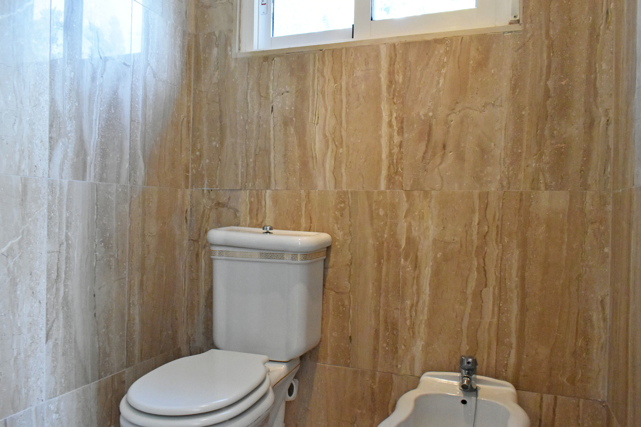 Dining area in villa for sale in Torremendo