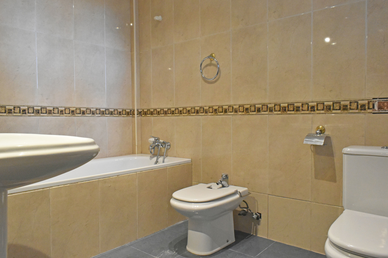 Bathroom in villa for sale in Torremendo