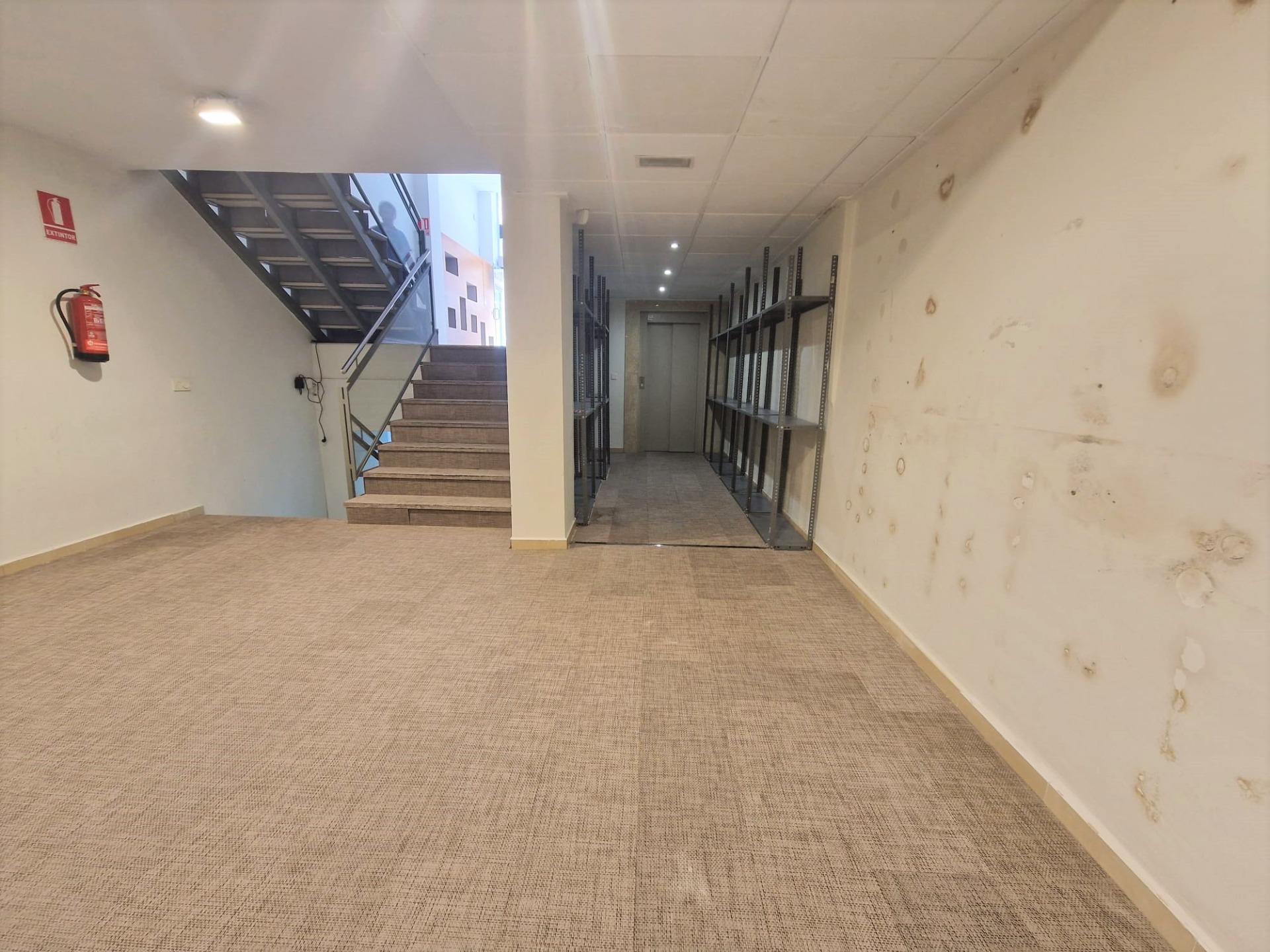 Bathroom in commercial for sale in Guardamar del Segura