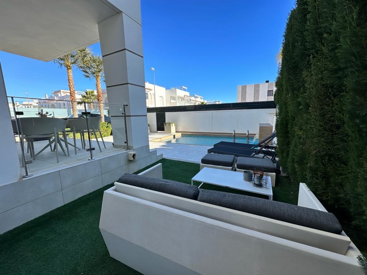 Exterior view in villa for sale in Ciudad Quesada