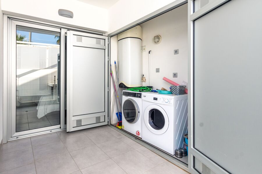 Bathroom in villa for sale in Daya Vieja